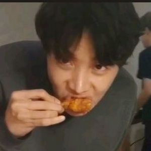 Meet your Posher, Estrella